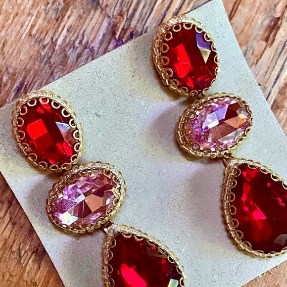 NWT Anthropologie Deepa Beaded Red & Pink Crystal Chandeliers - Picture 6 of 10